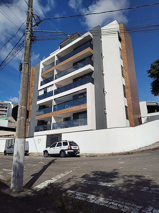 Apartamento com 3 quartos para venda no bairro Recanto da Mata em Juiz de Fora, MG