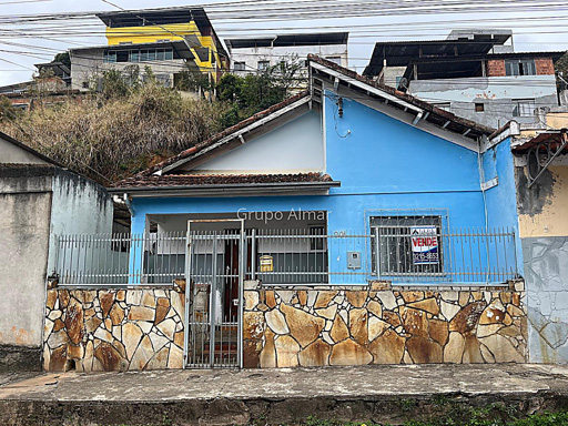 Casa com 3 quartos para Venda no bairro Linhares em Juiz de Fora, MG