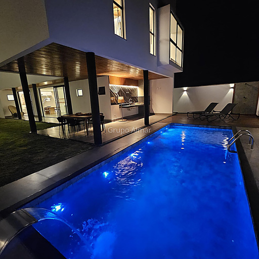 Foto cadastro cód. 8905