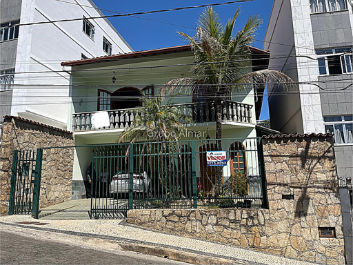 Casa com 4 quartos para venda no bairro Mundo Novo em Juiz de Fora, MG