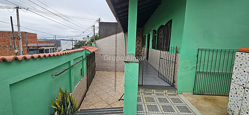 Casa com 2 quartos para venda no bairro Santa Efigênia em Juiz de Fora, MG
