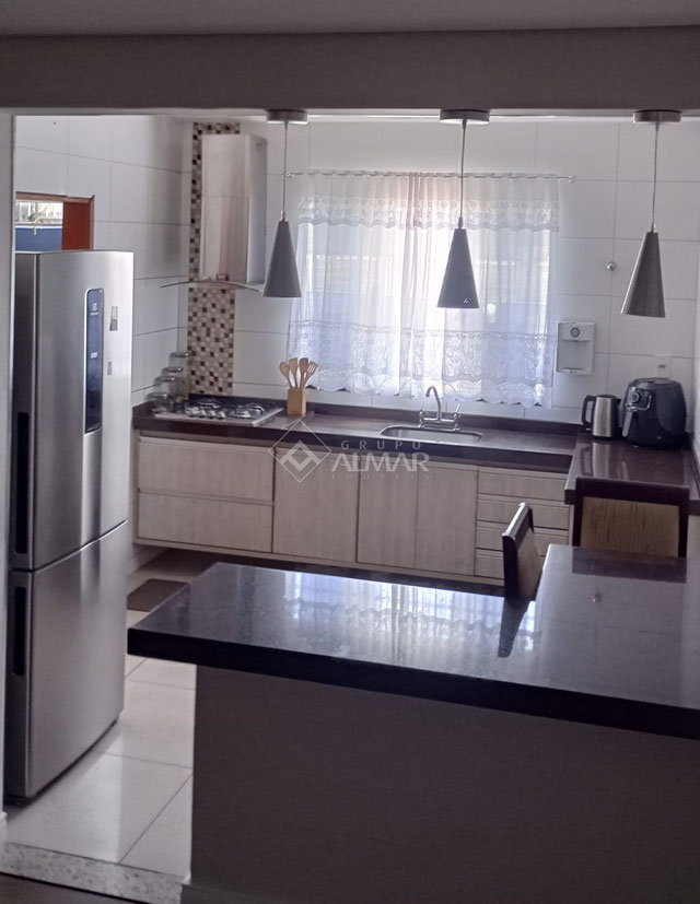 Casa com 3 quartos para venda no bairro Francisco Bernardino em Juiz de Fora, MG