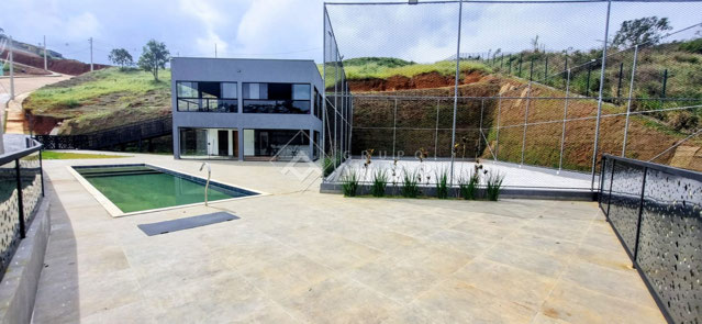 Lote / Terreno para venda no bairro Marilândia em Juiz de Fora, MG