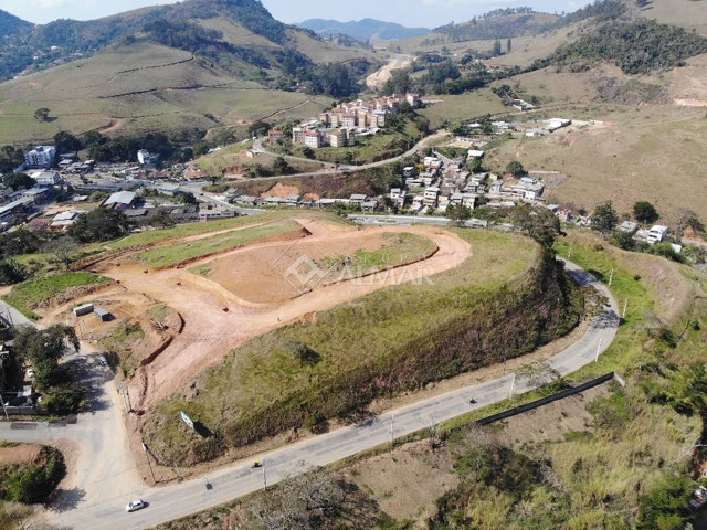 Lote / Terreno para venda no bairro Jardim Esperança em Juiz de Fora, MG