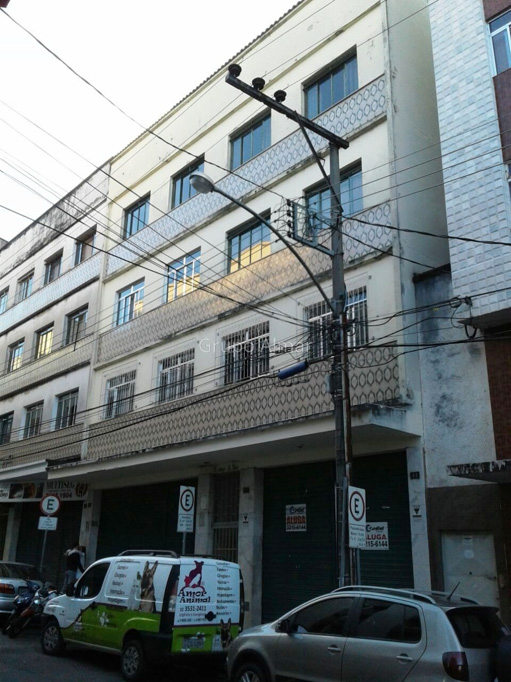 Apartamento com 3 quartos para Venda no bairro Morro da Glória em Juiz de Fora, MG