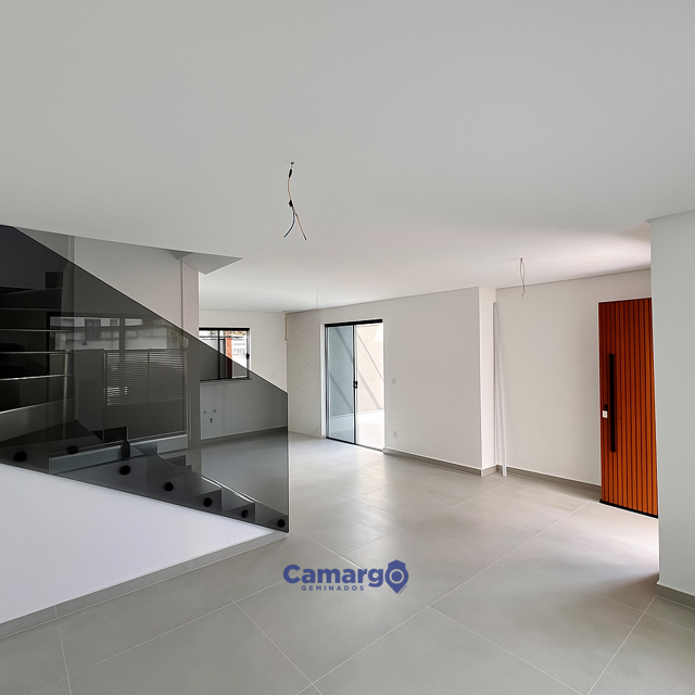 Foto cadastro cód. 892