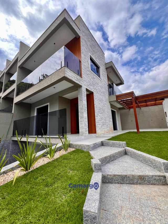 Foto cadastro cód. 892