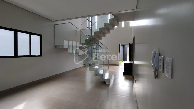 Foto cadastro cód. 1033