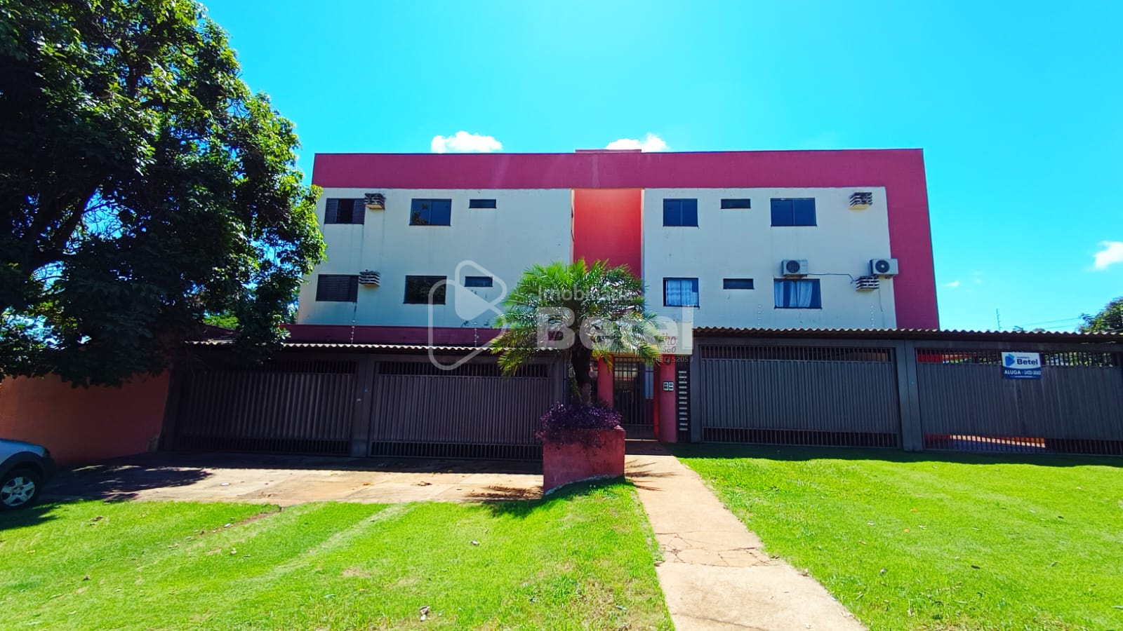 Apartamento no Jardim Tropical, foto 2 de 13