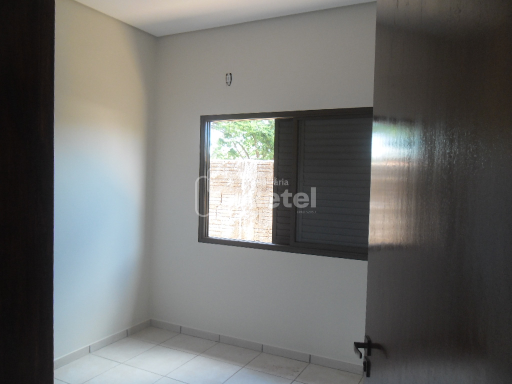 Casa no Jardim Monte Líbano, foto 12 de 21