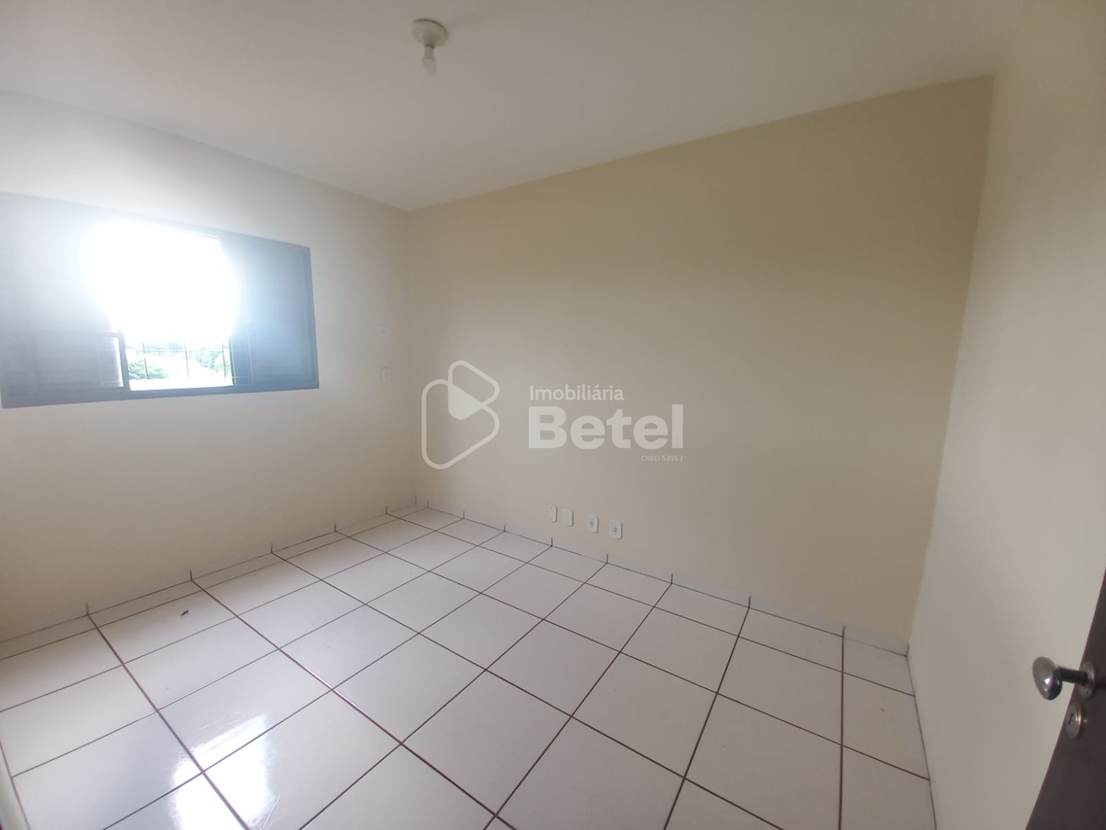 Apartamento na Vila Planalto, foto 8 de 13