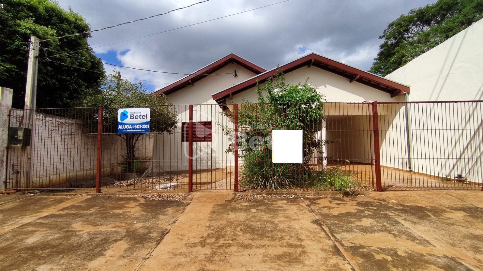 Casa no Jardim Água Boa, foto 1 de 18