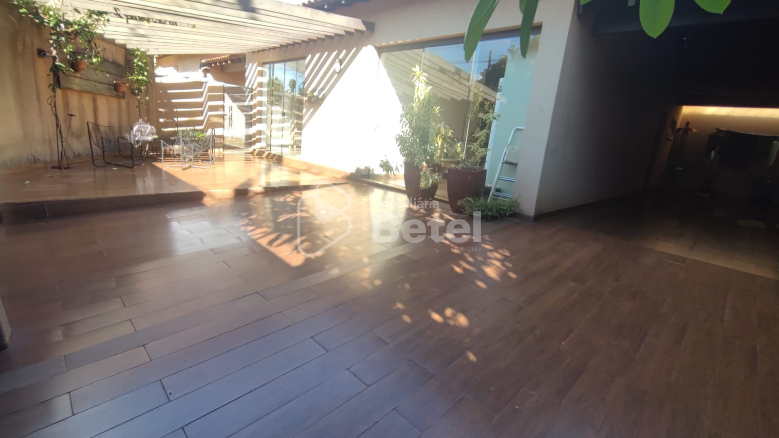 Casa na Vila Planalto, foto 12 de 27