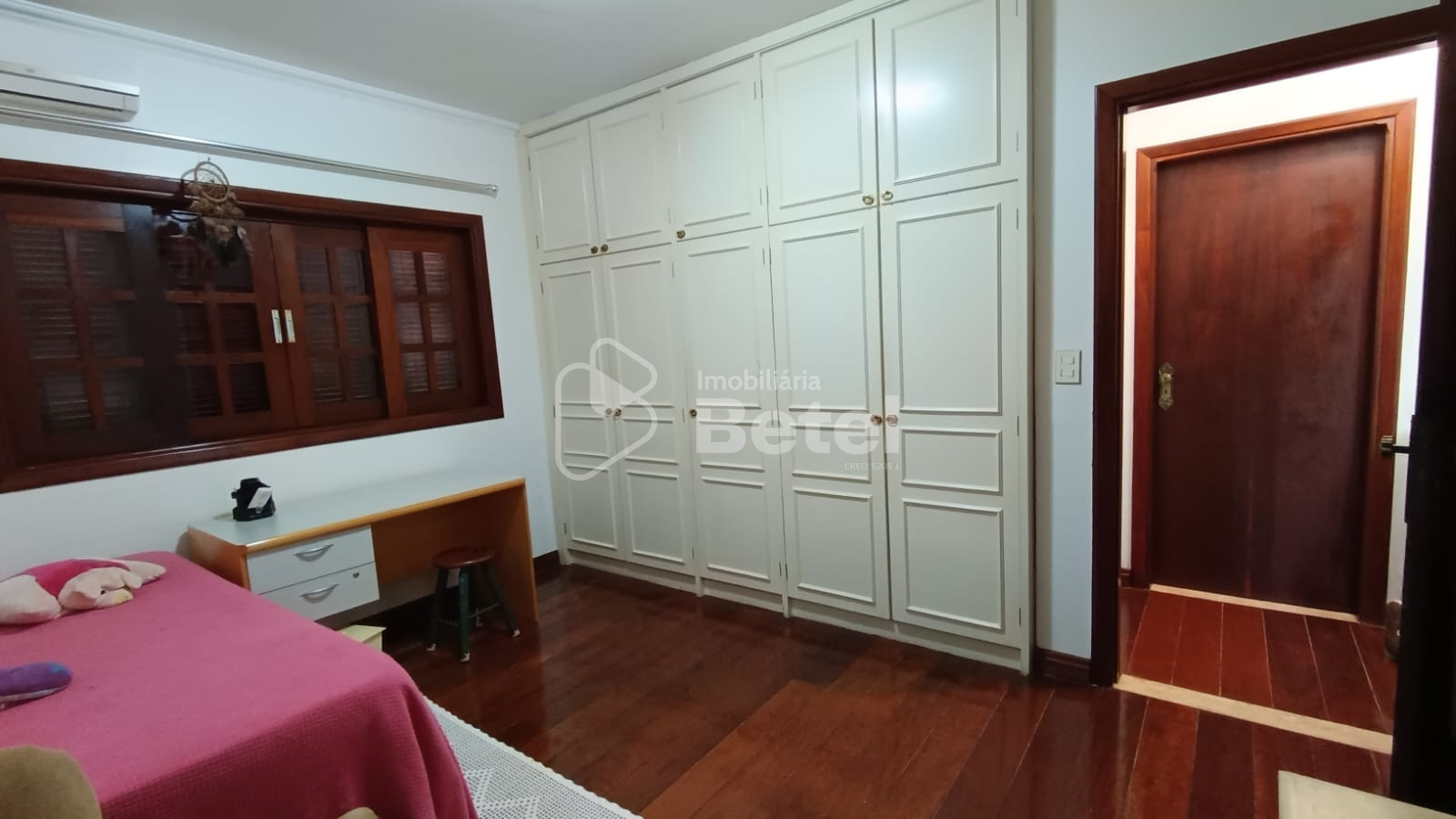 Casa na Vila Planalto, foto 21 de 26
