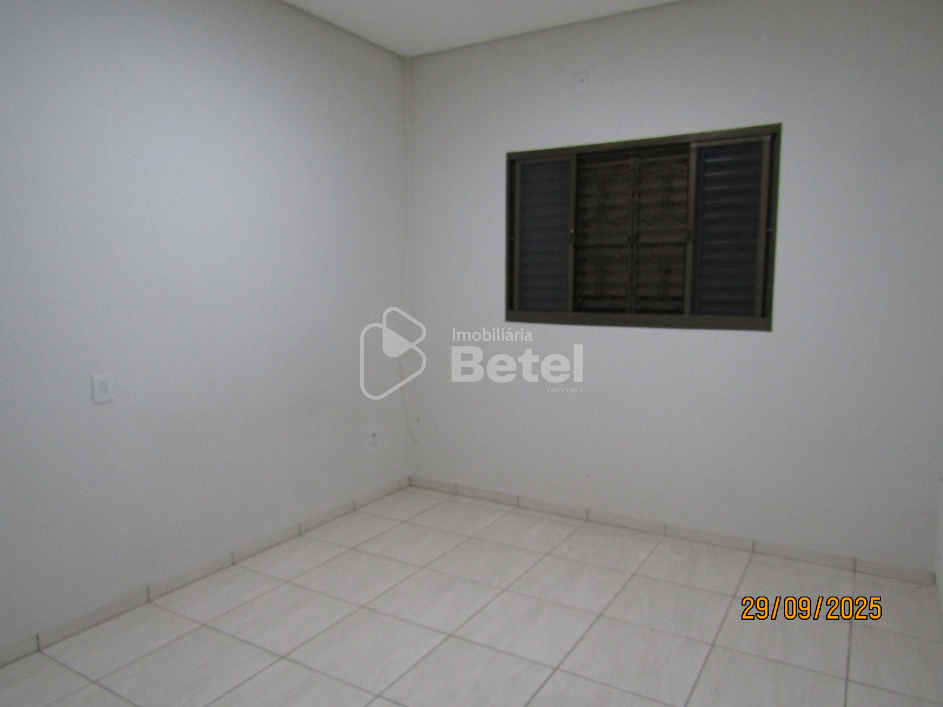 Casa no Jardim Monte Líbano, foto 8 de 13