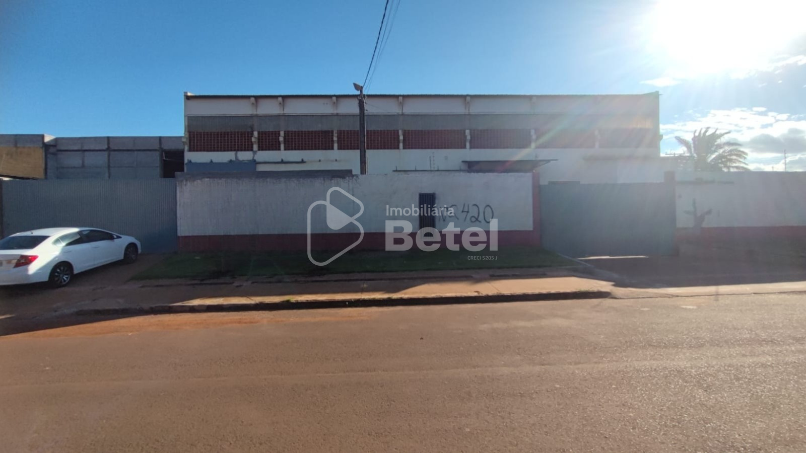 Comercial no Jardim Rasslem, foto 1 de 13