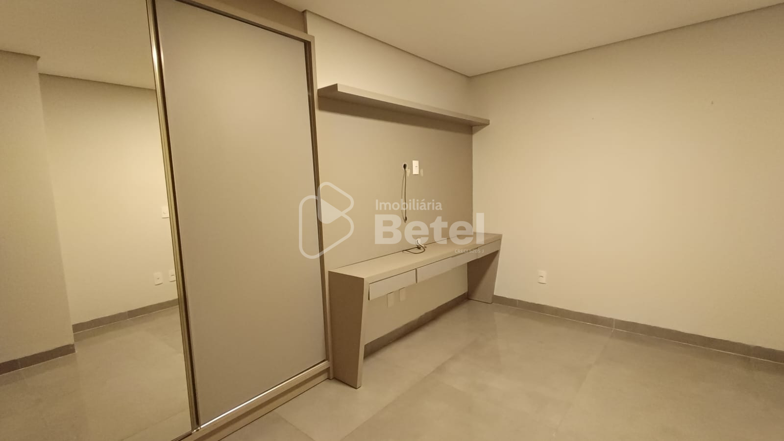 Apartamento na Vila Planalto, foto 11 de 17