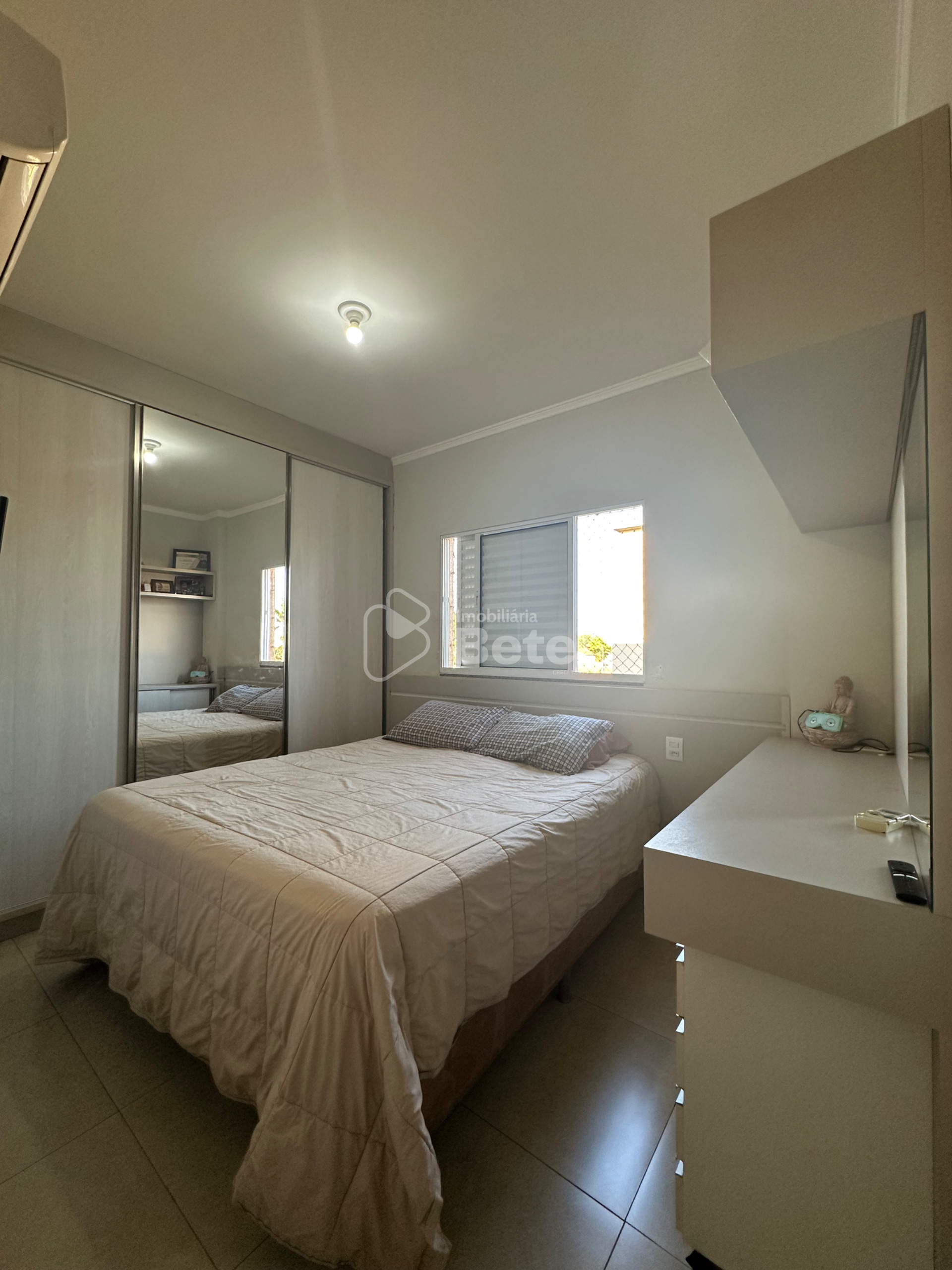 Apartamento no Parque Alvorada, foto 14 de 18