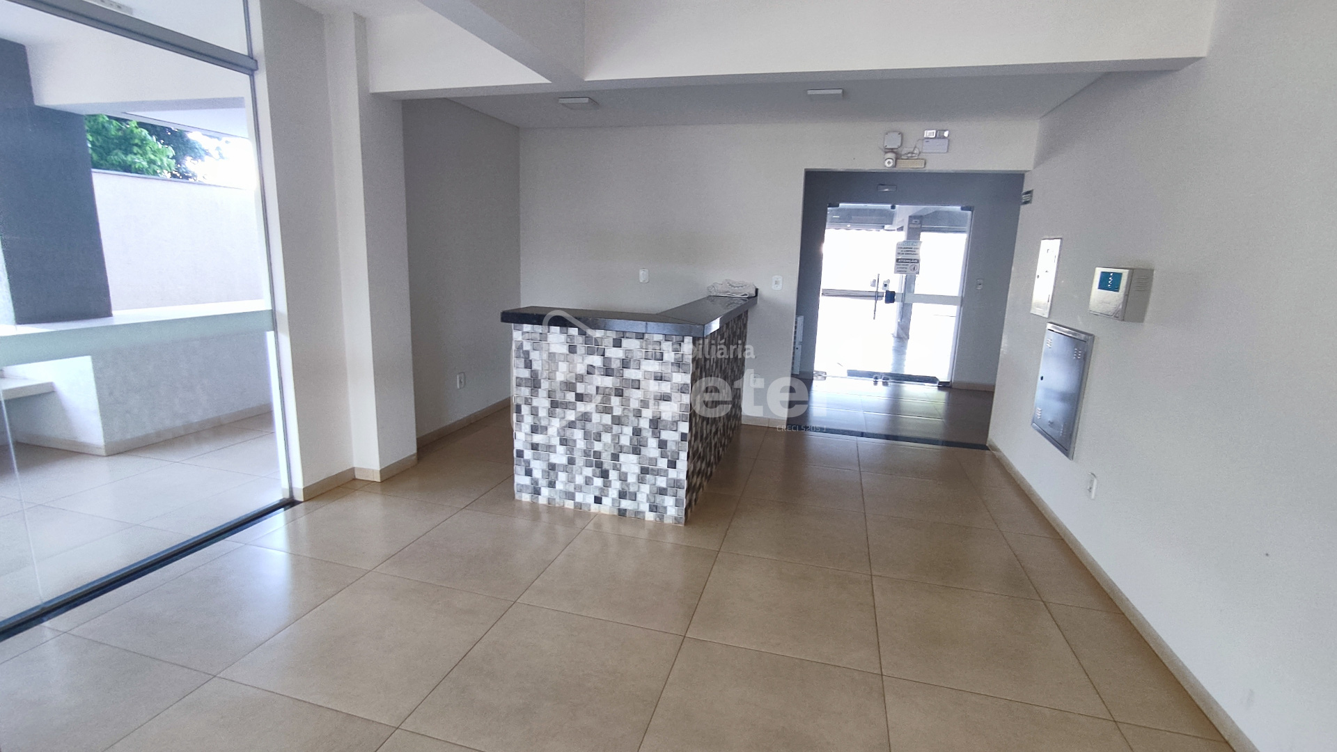 Apartamento no Jardim Tropical, foto 3 de 13