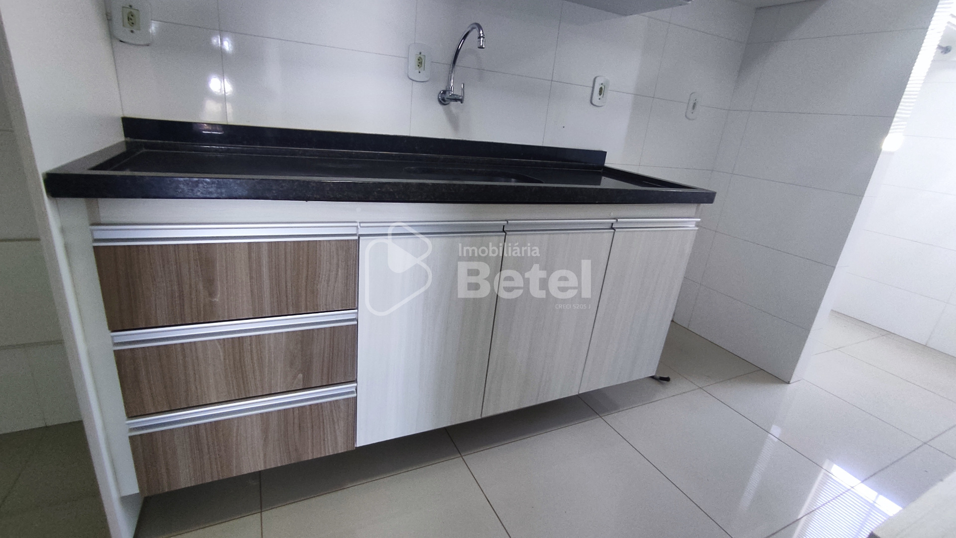 Apartamento no Jardim Tropical, foto 6 de 13