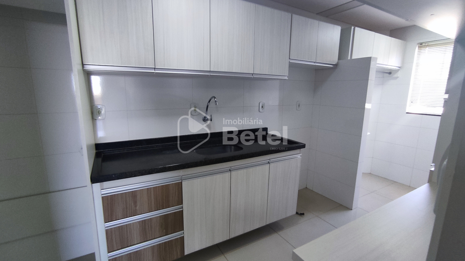 Apartamento no Jardim Tropical, foto 5 de 13