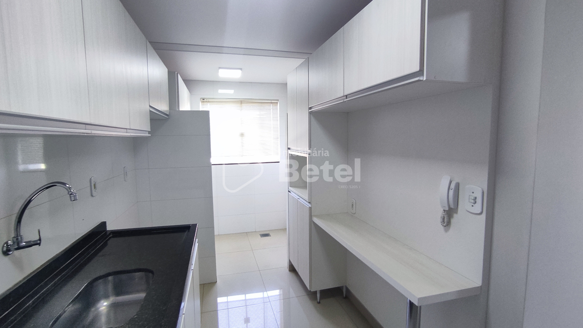 Apartamento no Jardim Tropical, foto 7 de 13