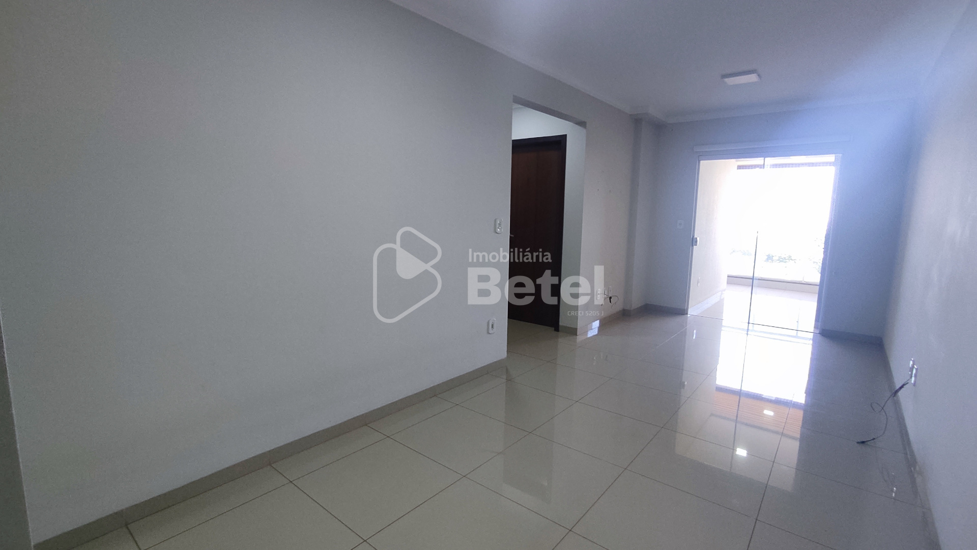 Apartamento no Jardim Tropical, foto 4 de 13