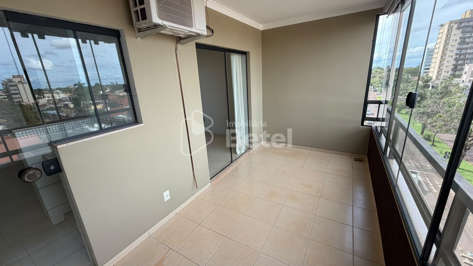 Apartamento em Cohafaba III Plano, foto 11 de 17
