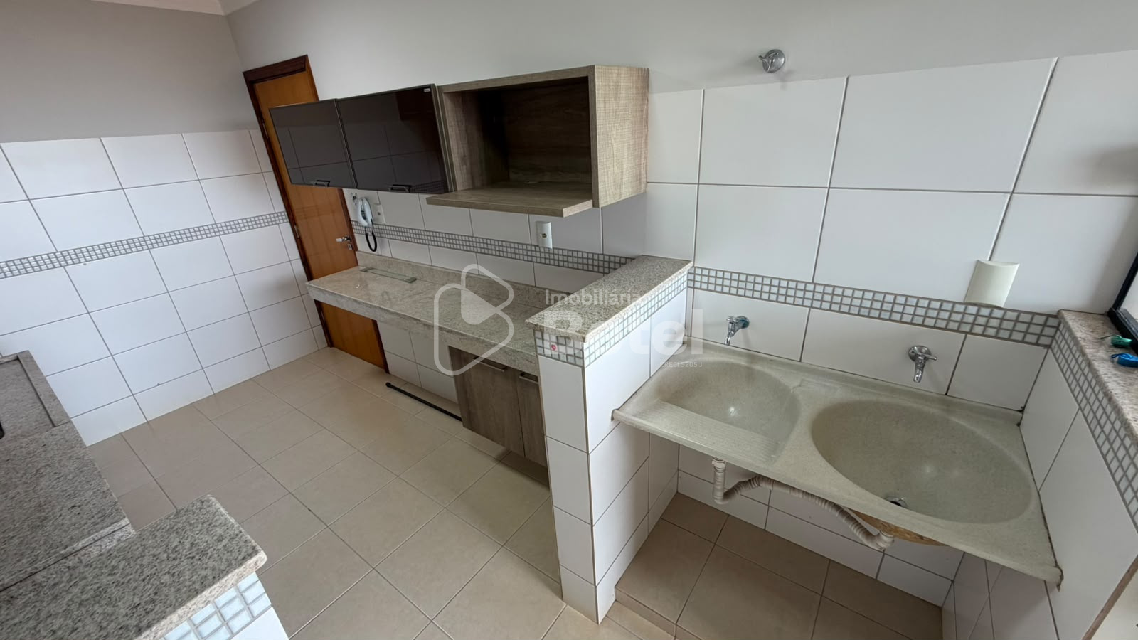 Apartamento em Cohafaba III Plano, foto 7 de 17
