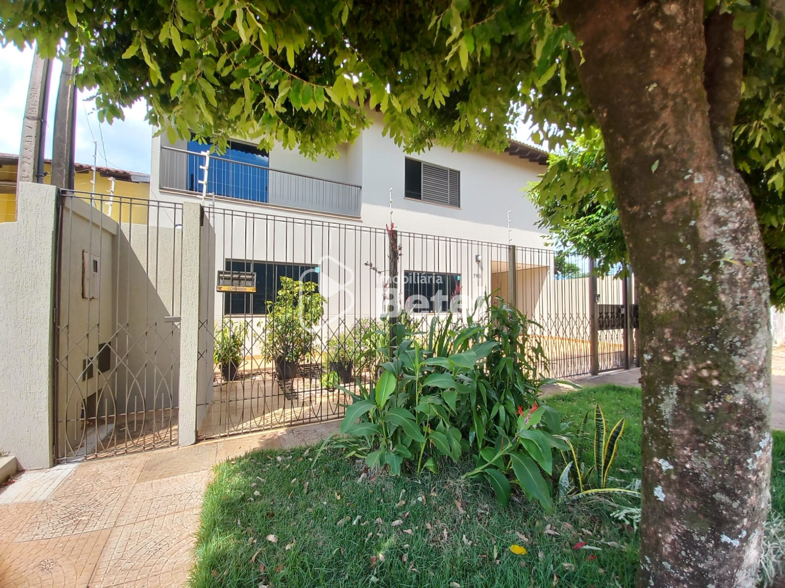 Casa no Parque Alvorada, foto 2 de 38
