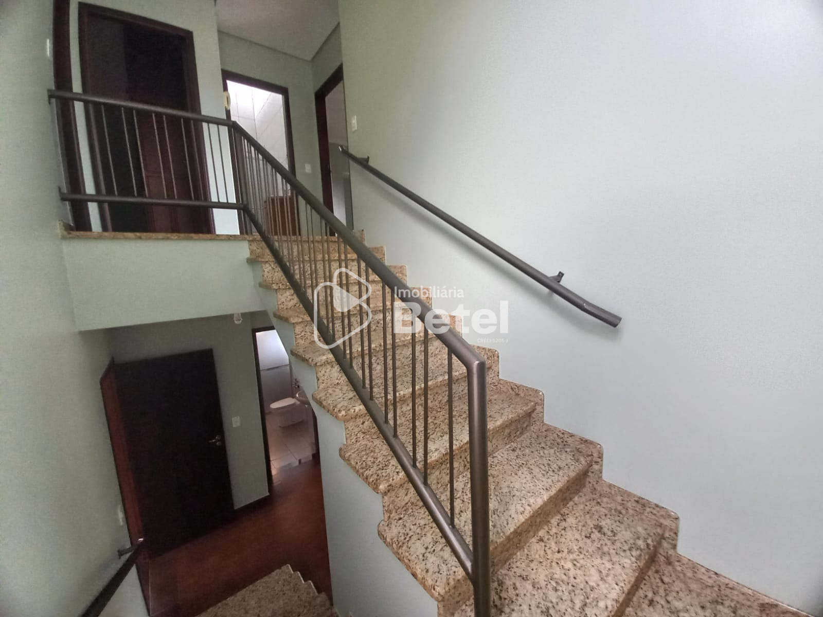Casa no Parque Alvorada, foto 12 de 38
