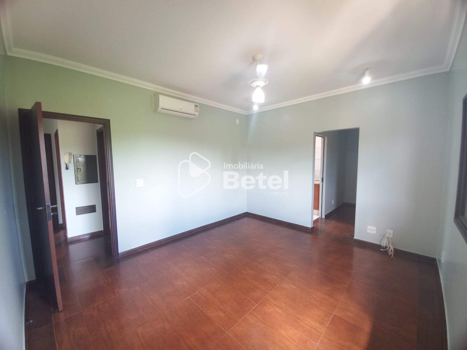 Casa no Parque Alvorada, foto 14 de 38