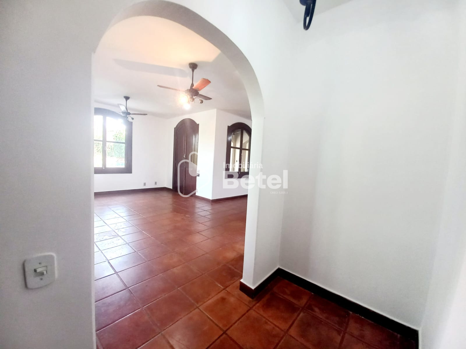 Casa no Portal de Dourados, foto 4 de 31