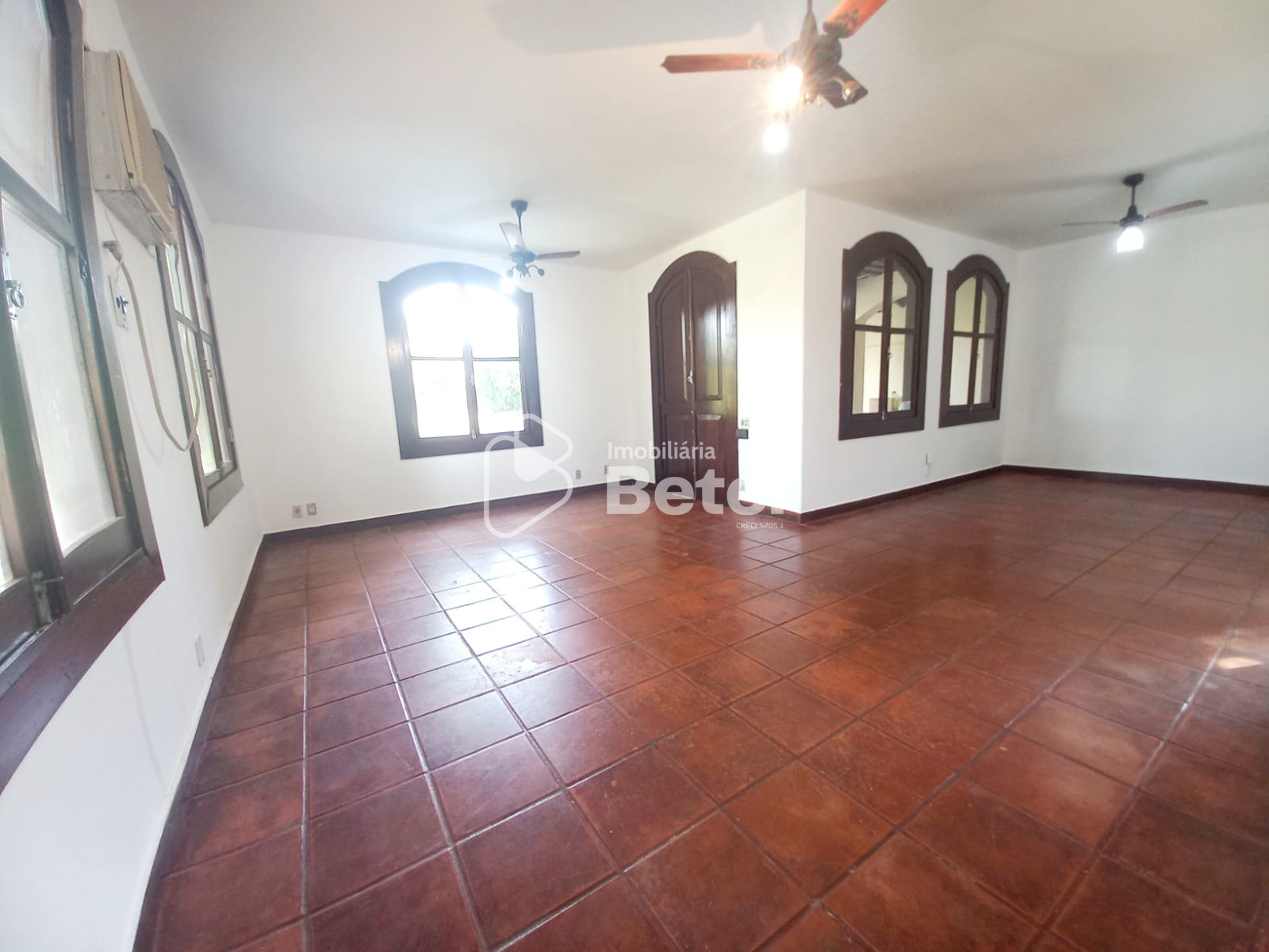 Casa no Portal de Dourados, foto 5 de 31