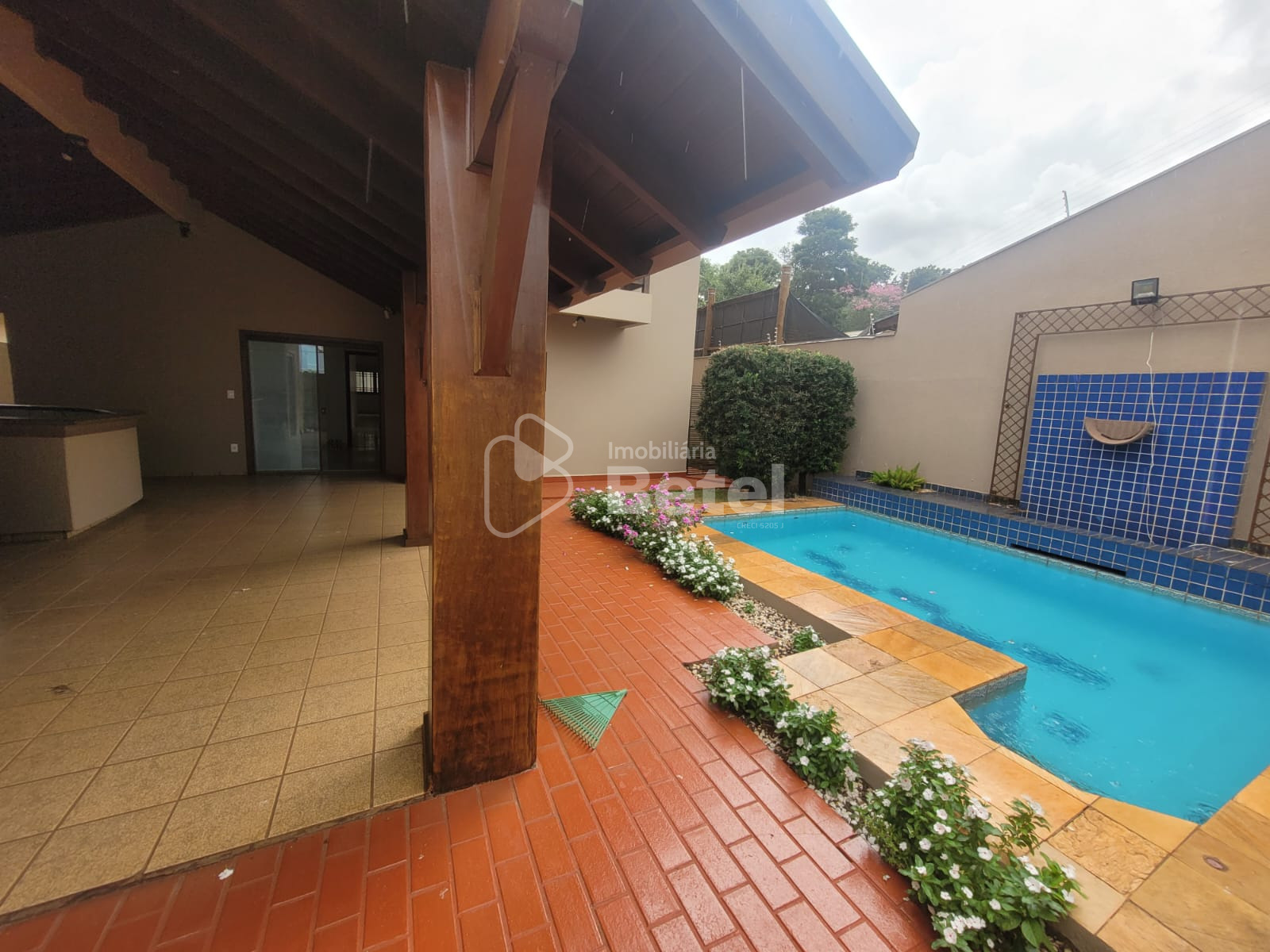 Casa na Vila Planalto, foto 4 de 26