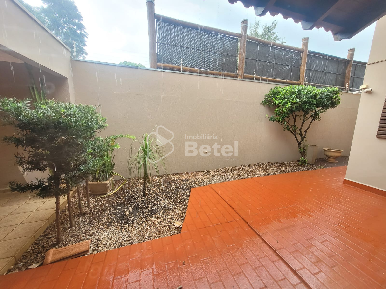 Casa na Vila Planalto, foto 3 de 26