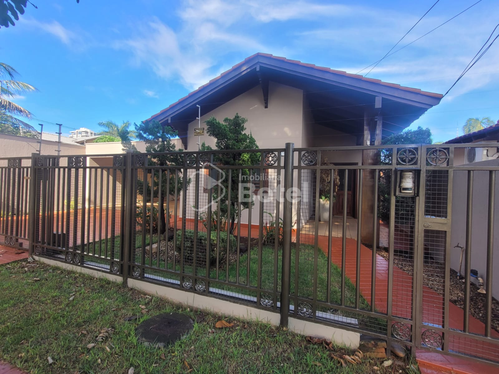 Casa na Vila Planalto, foto 2 de 26