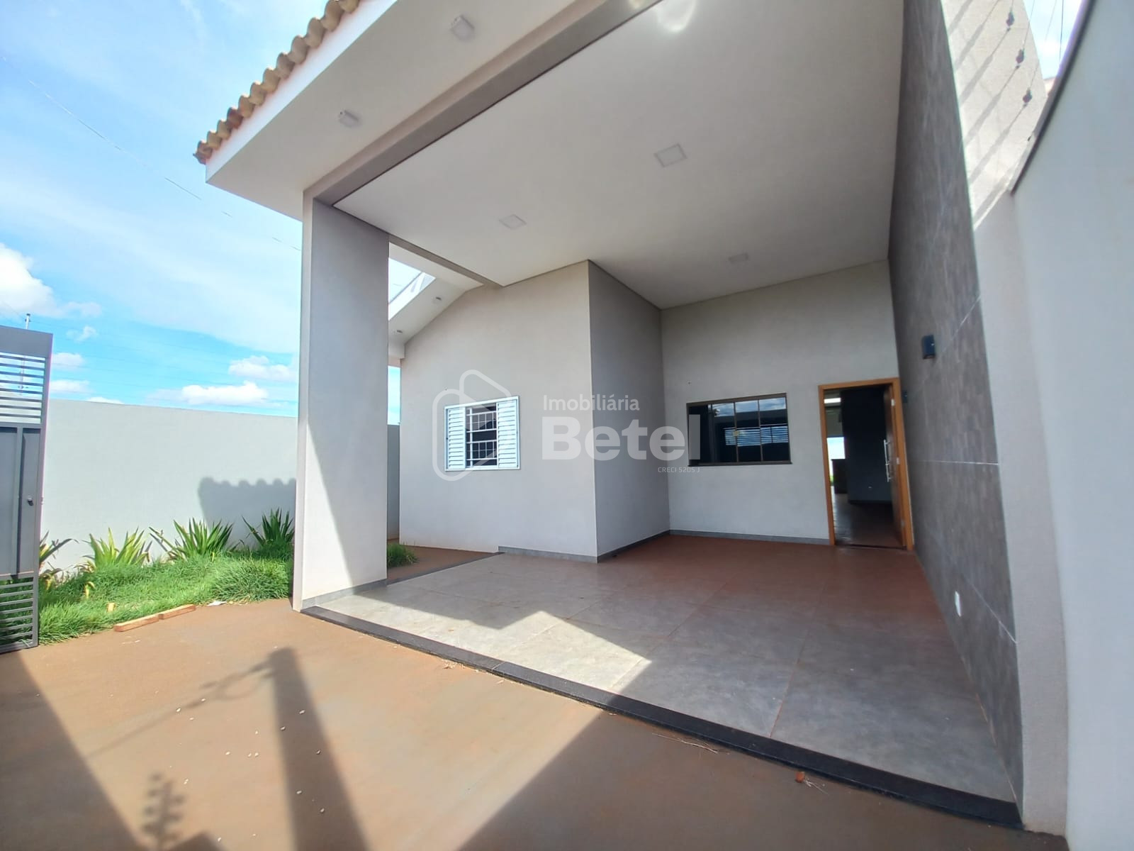 Casa no Conjunto Residencial Monte Carlo, foto 3 de 16