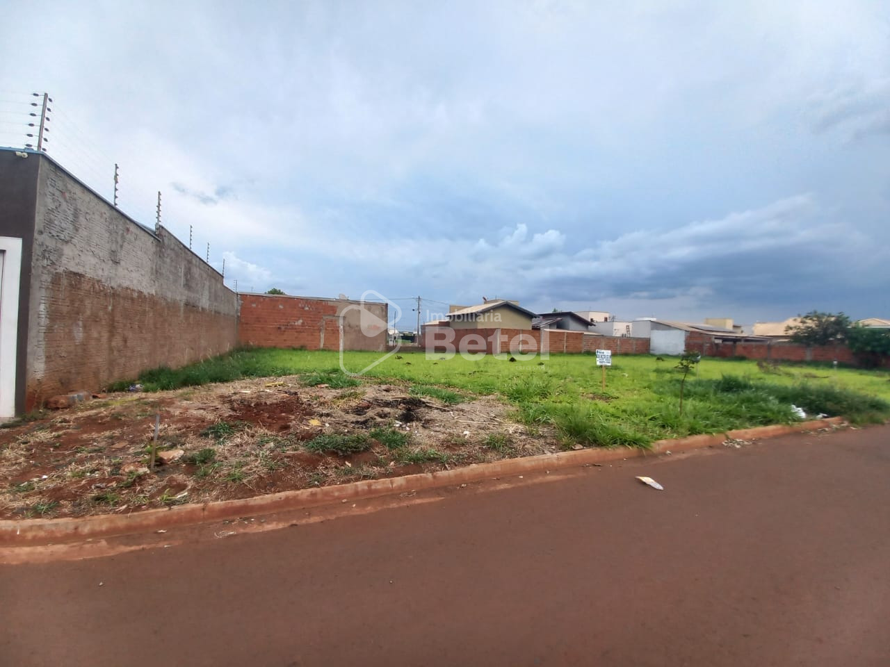 Terreno em Vival dos Ipês, foto 1 de 3