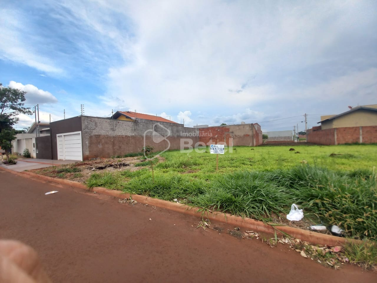 Terreno em Vival dos Ipês, foto 2 de 3