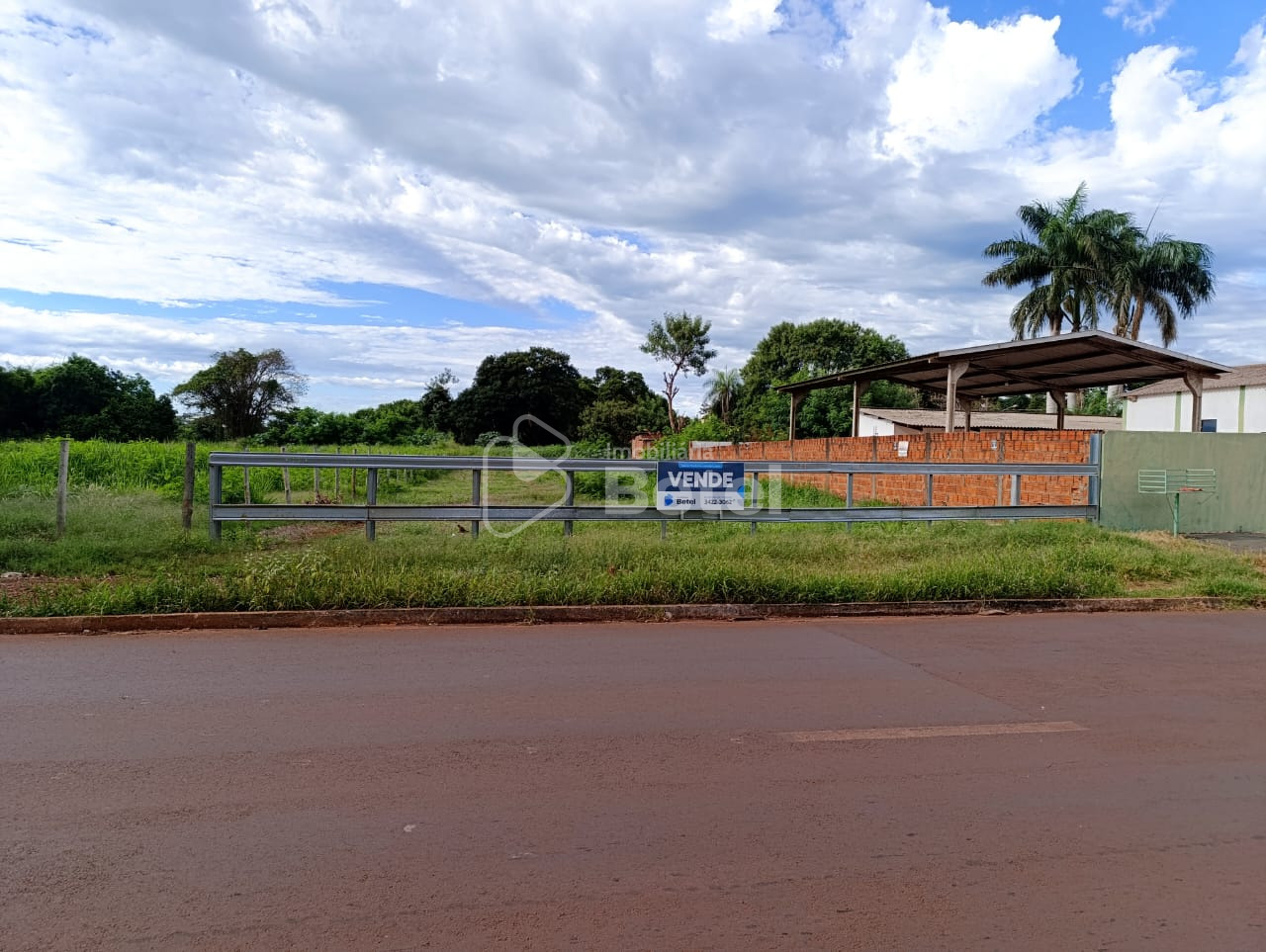Terreno no Jardim João Paulo II, foto 1 de 4