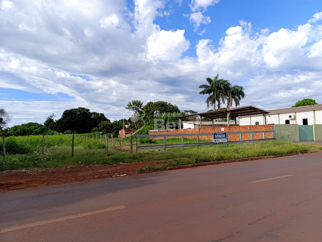 Terreno no Jardim João Paulo II, foto 2 de 4