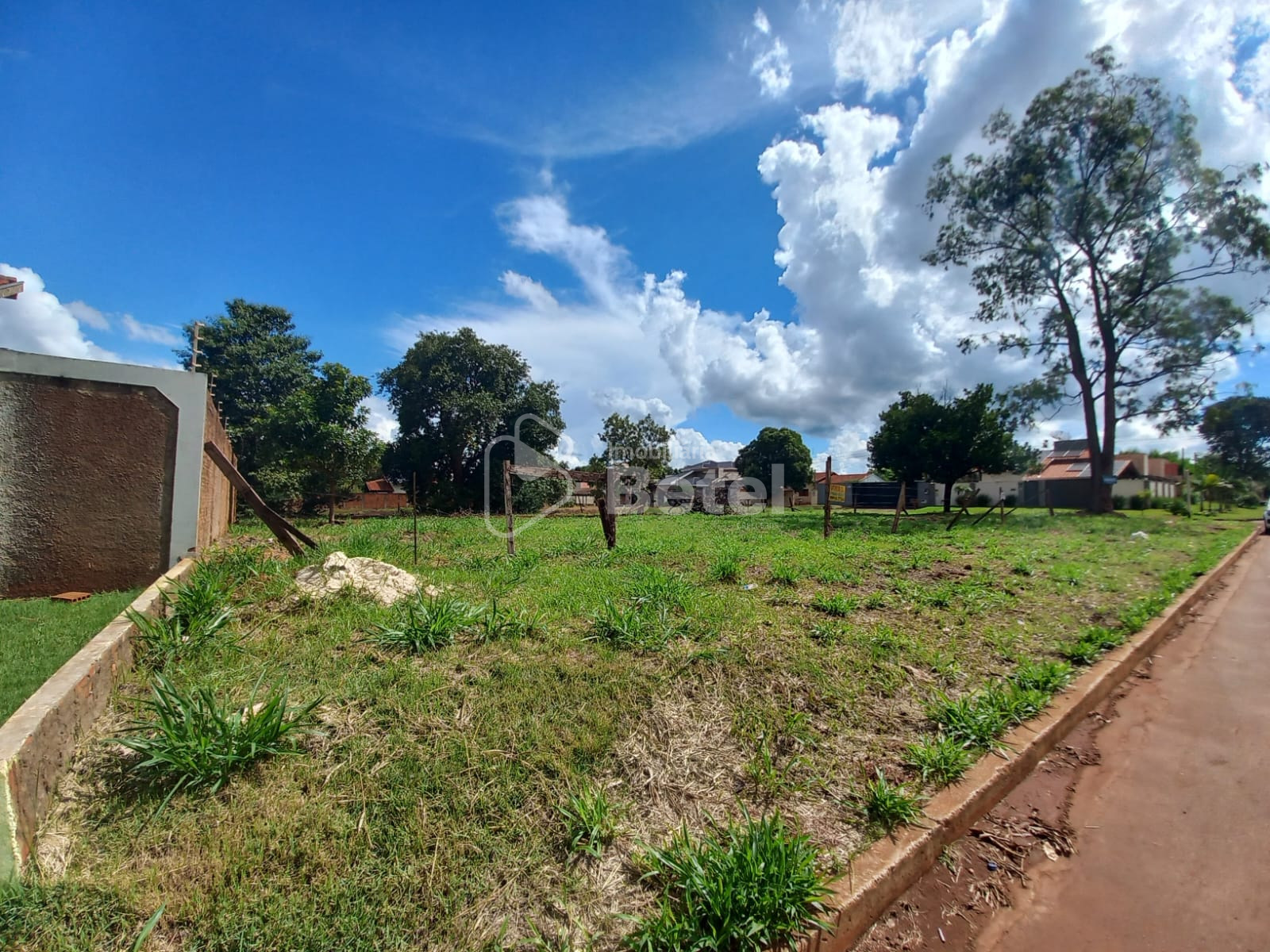 Terreno em Altos do Indaiá, foto 2 de 2