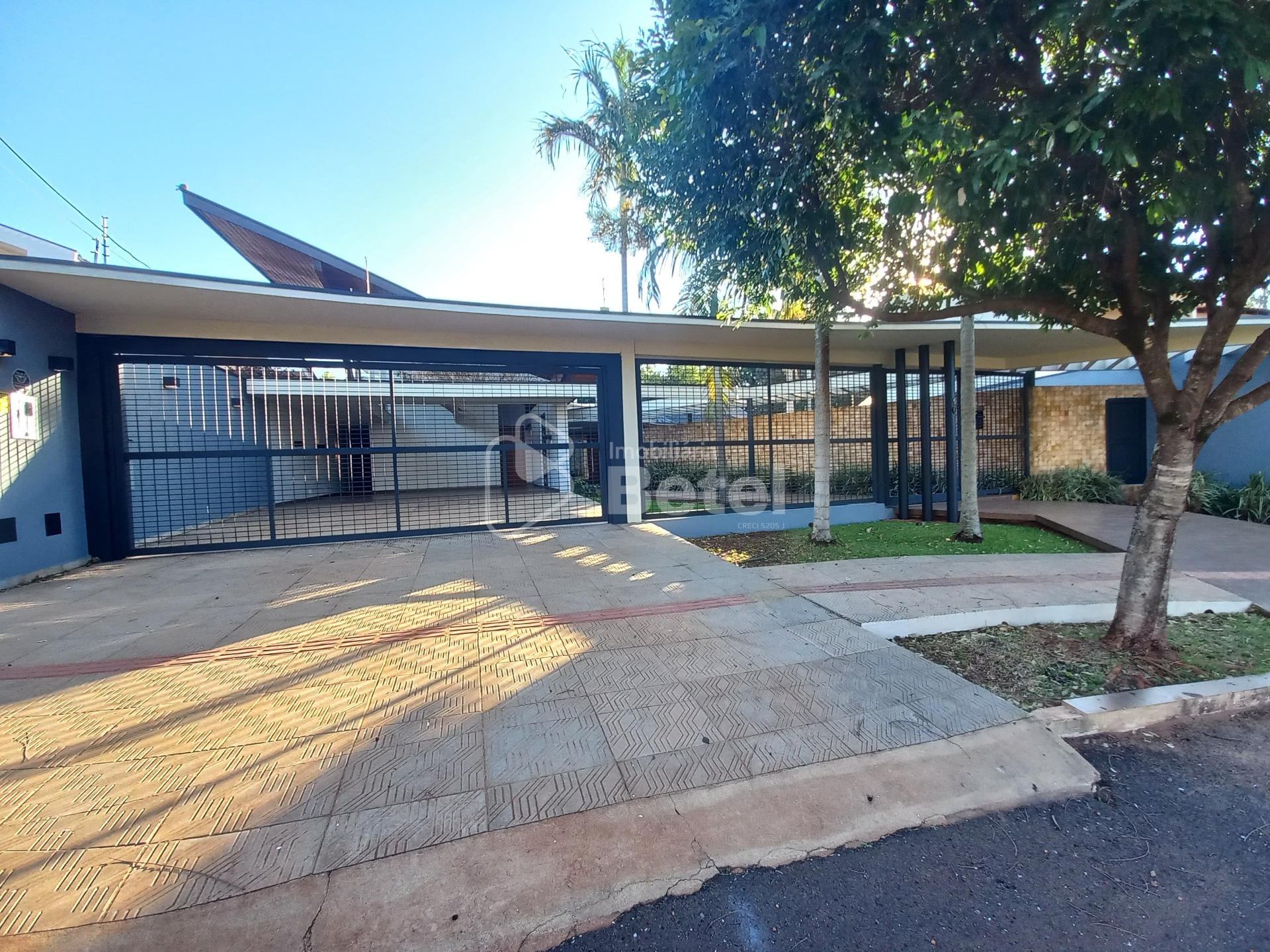Casa na Vila Planalto, foto 1 de 45