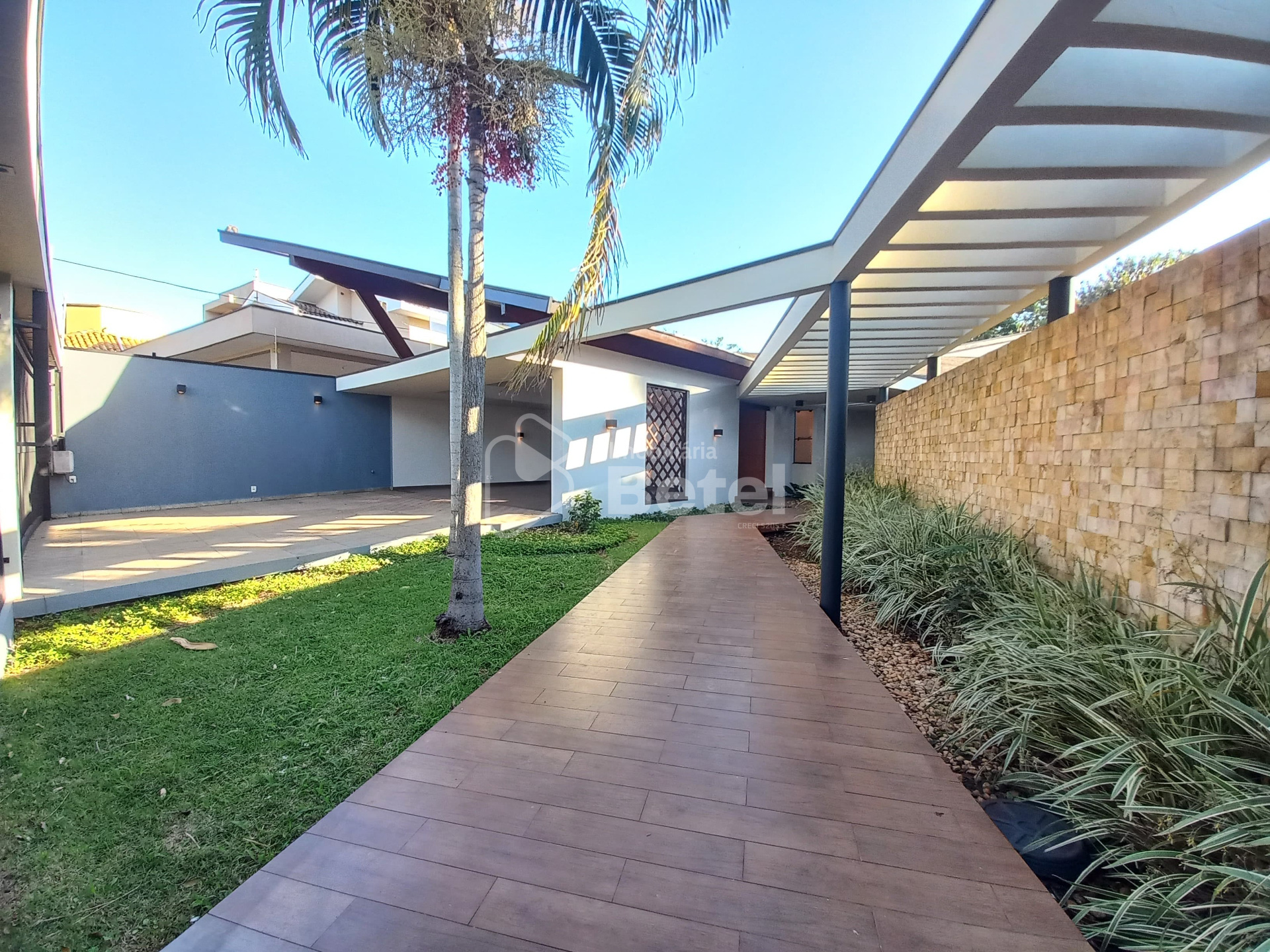 Casa na Vila Planalto, foto 3 de 45