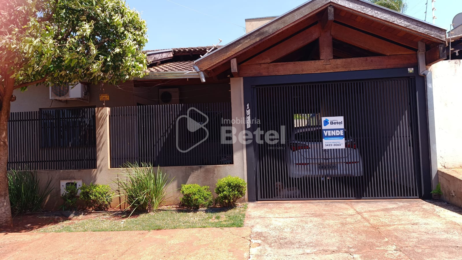 Casa na Vila Ubiratan, foto 1 de 17