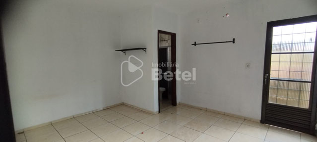 Foto cadastro cód. 992