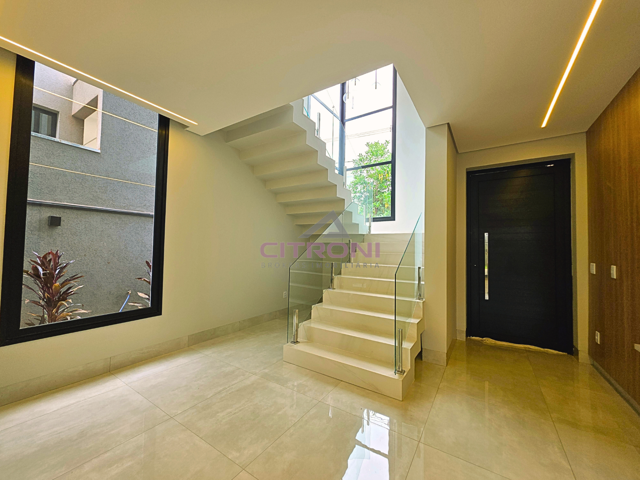 Foto cadastro cód. 747