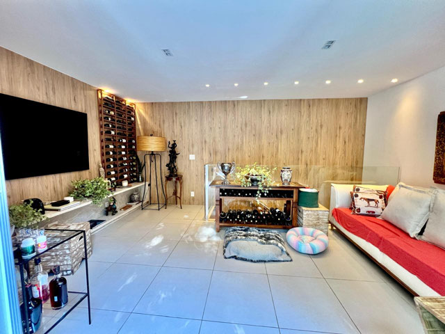 Foto cadastro cód. 105