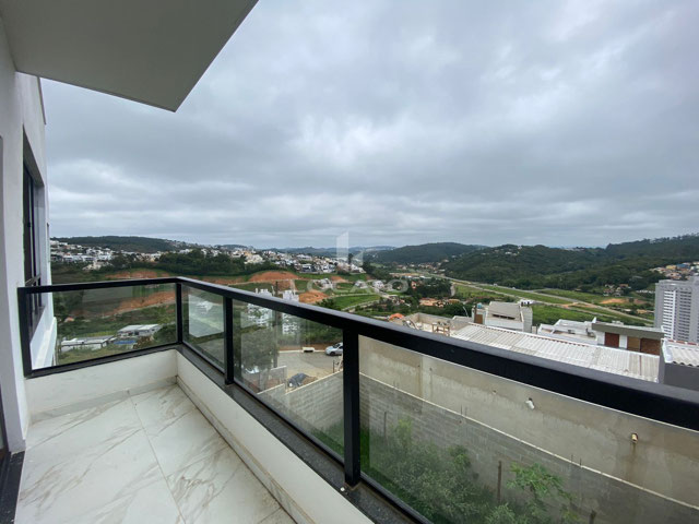 Linda Casa com dois quartos, duas suites no Condomínio Via do Sol